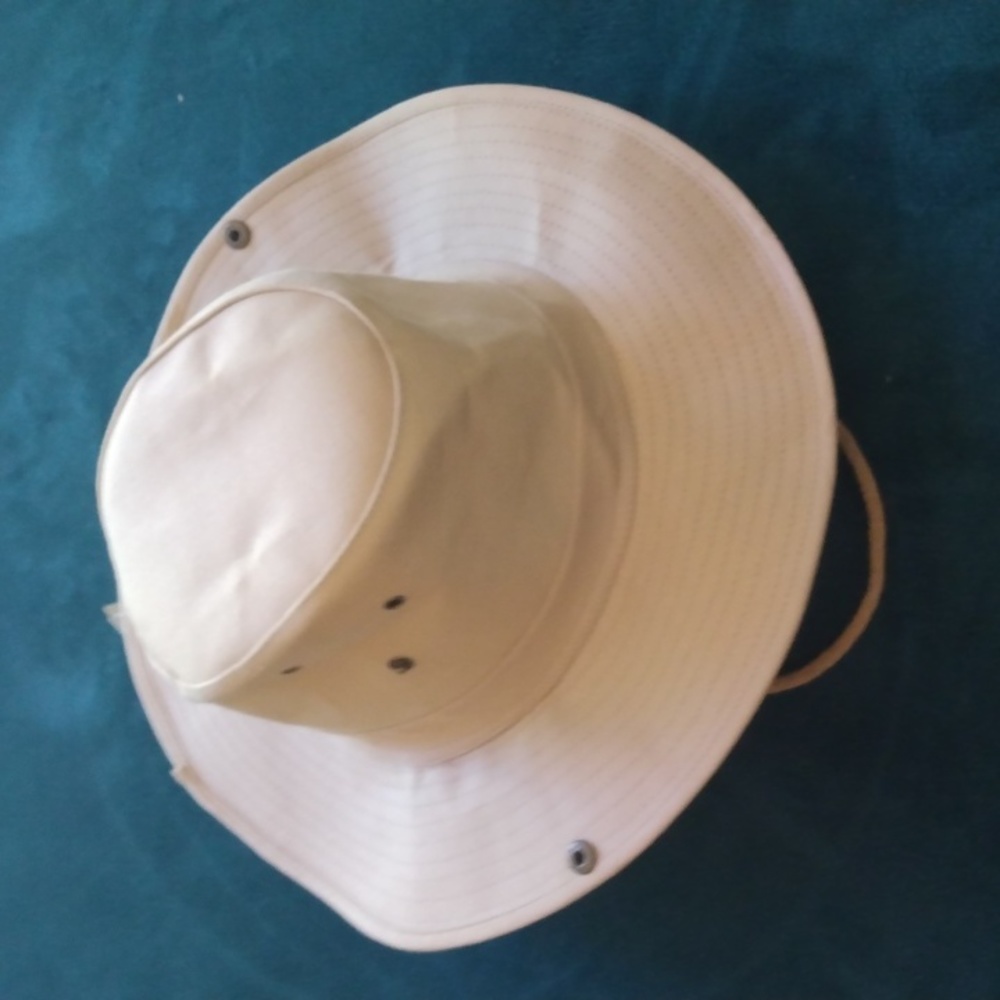 NWT J Hats Light Tan Cotton Boonie/Bush/Outback Hat (Medium)